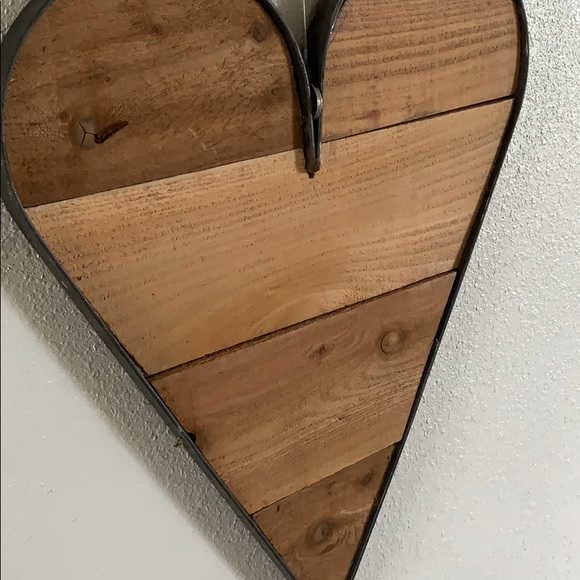 Wrought Iron Wood Heart hanging - Picture 3 of 5